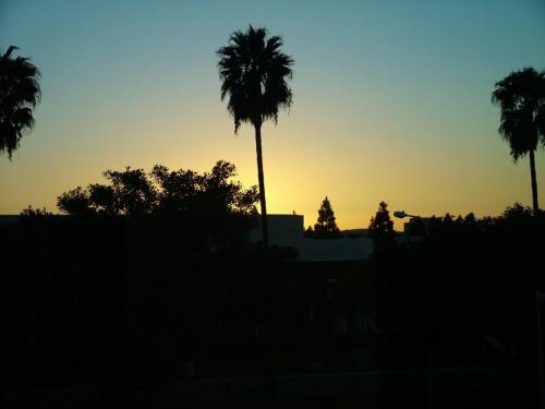 2004_11_06 LA